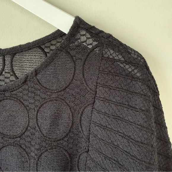 Anthropologie Akemi + Kin Black Sheer Dolman Sleeve Blouse Top Black Size Medium - Picture 4 of 7